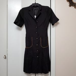 Storets black dress.